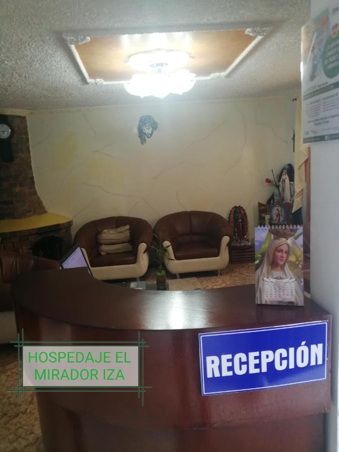 Hospedaje El Mirador イサ エクステリア 写真